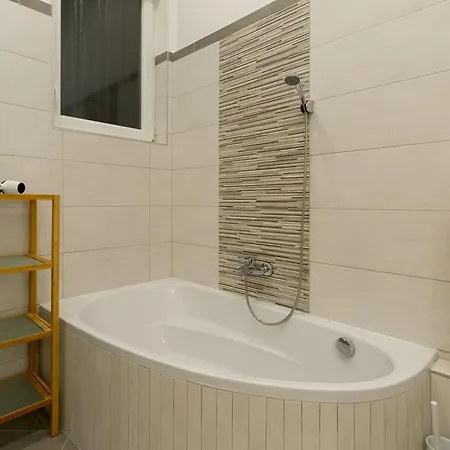 Apartamento Teréz Apartman *